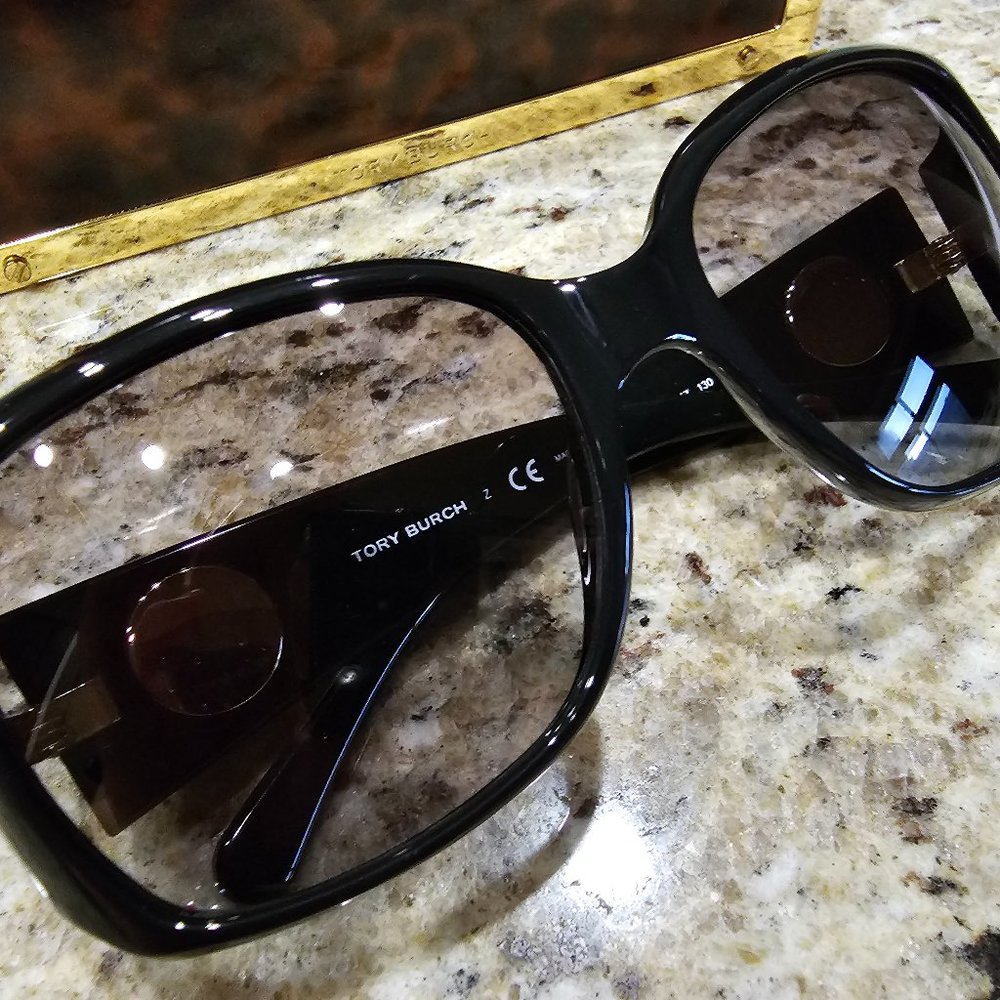 Tory Burch TY9010 Oversized Black Sunglasses